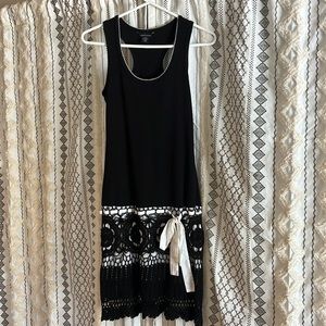 Moda brand from VS. Size XS. Worn only once.